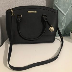 ‼️SOLD‼️ Anne Klein Large Dome Satchel
